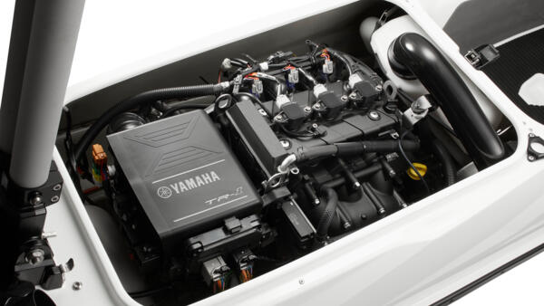 Чотиритактний двигун TR-1 