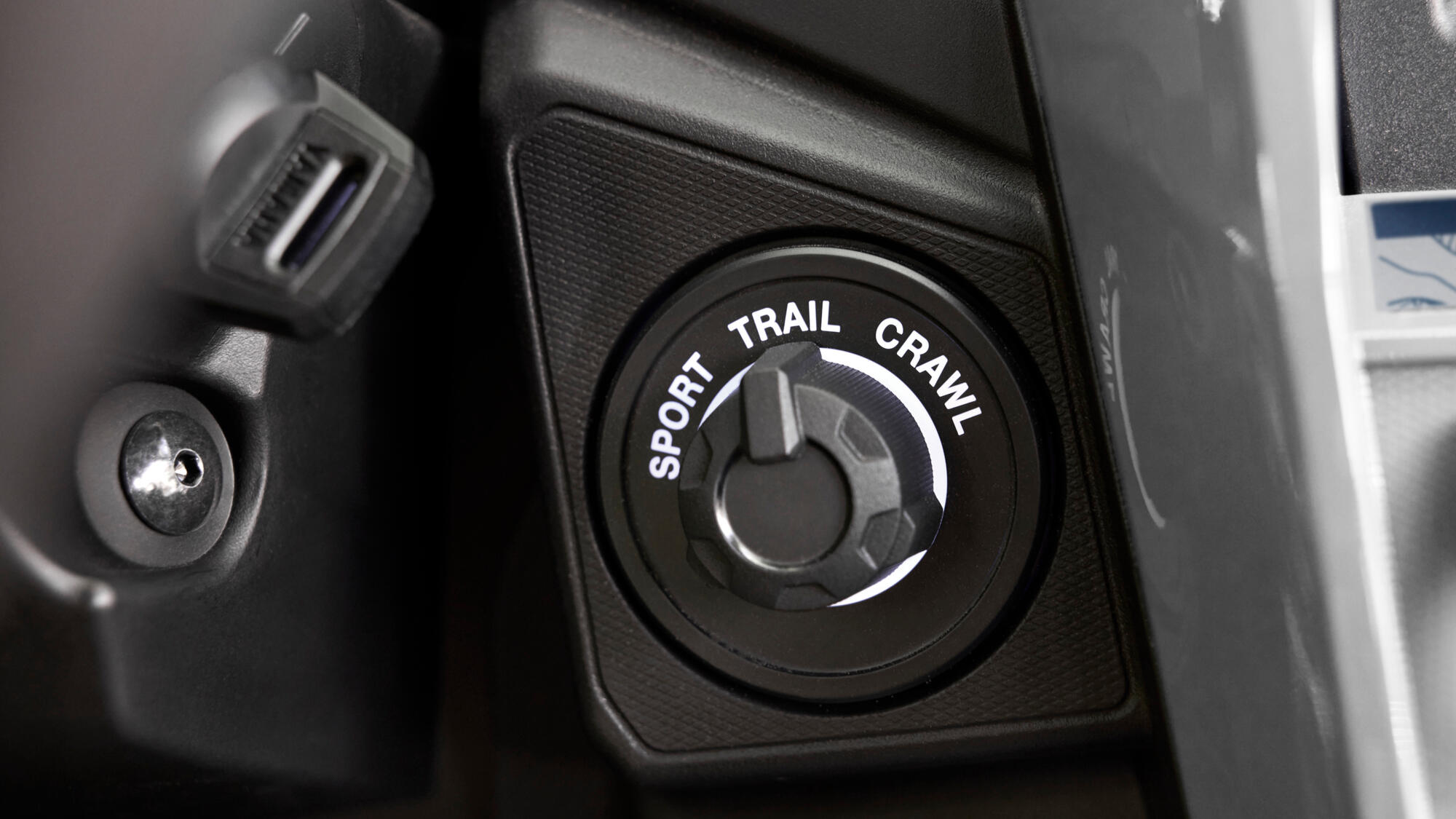 Три режими водіння, одна надзвичайно різнобічна машина 